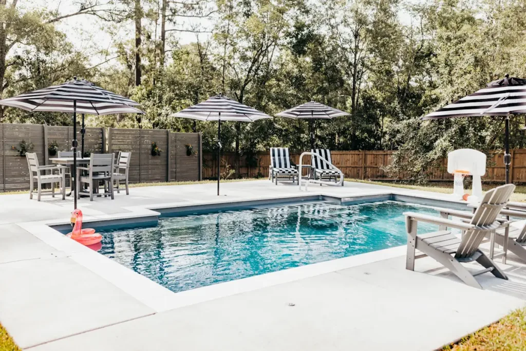 Leisure Pools Steamboat: SEO target area's trusted fiberglass pool experts