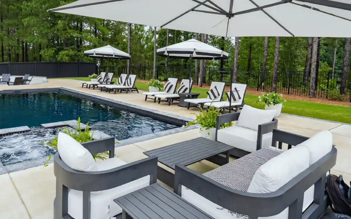 Outdoor_Living-3Patios Patios and outdoor gathering areas for Columbus, OH